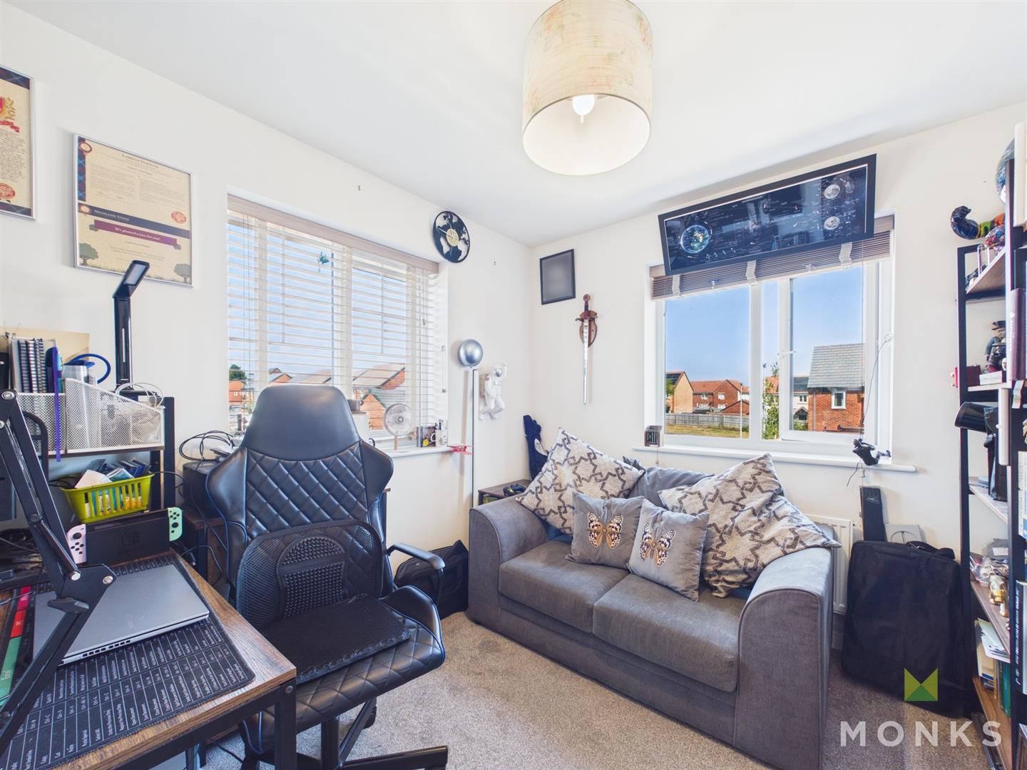 203 Holland Drive, Shrewsbury, SY2 5TU For Sale